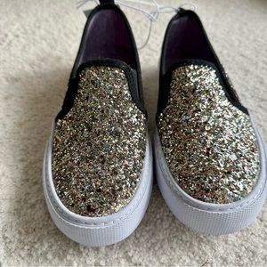 *NWT* BLACK & SILVER GLITTER SLIP ON SNEAKERS, Cat & Jack size 2